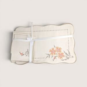 Vintage Bucilla Embroidered Floral Placemat And Napkin Set